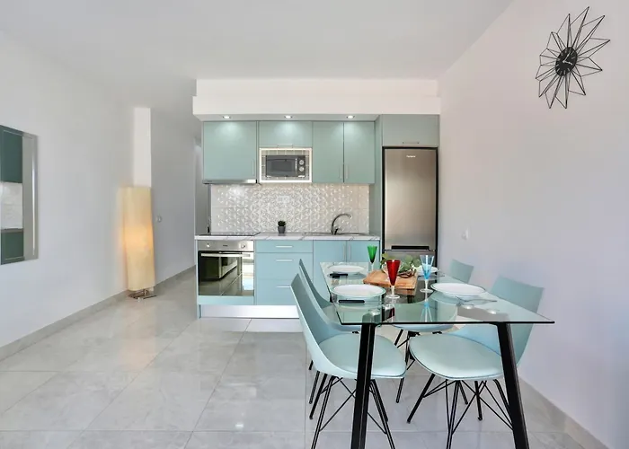 Luxury Romantic Ocean View