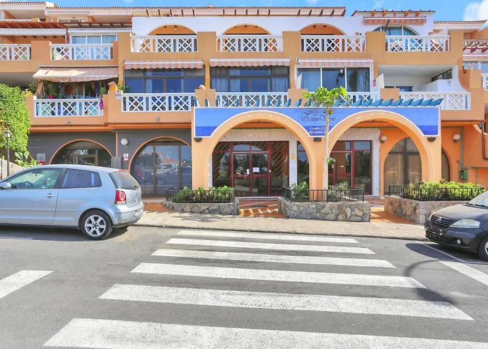 Luxury Romantic Ocean View Апартаменты Адехе