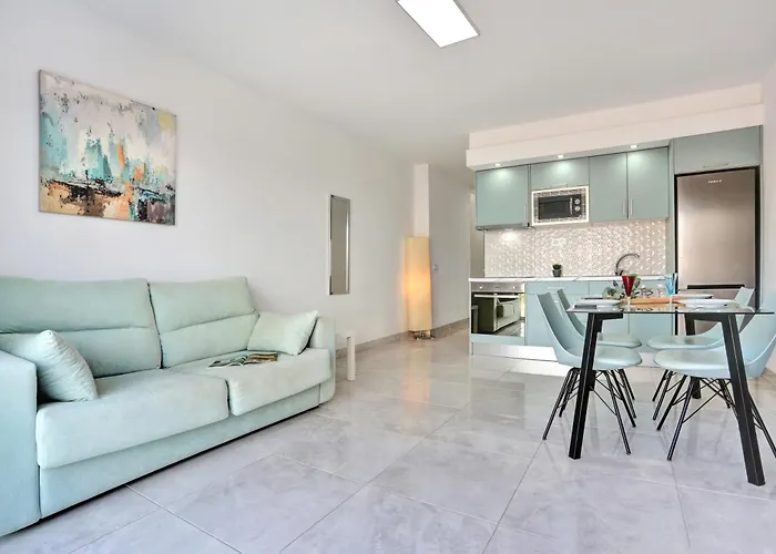 Luxury Romantic Ocean View Apartment